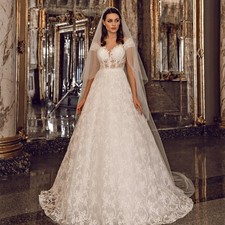 Elegant Glitter A Line Wedding Dresses Sweetheart Lace Applique Bridal Gowns