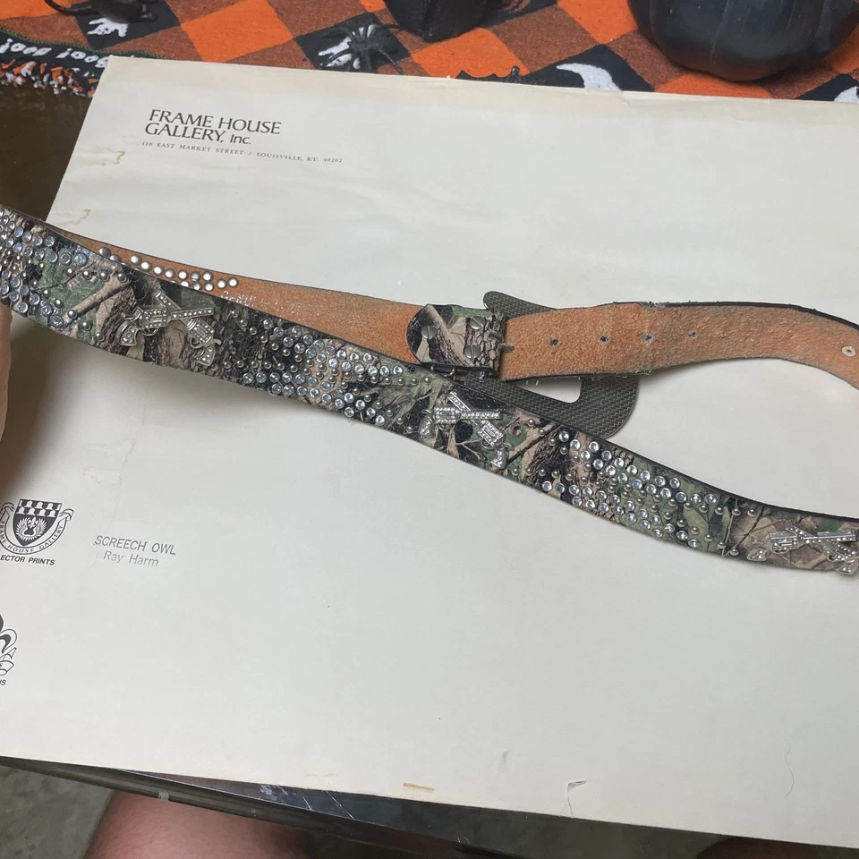 Cinturón camuflado de diamantes de imitación Western pistolas vaquero vaquera rodeo bling tachonado Foto 4 de 4