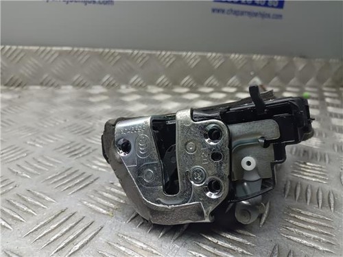 PORTIERSLOT LINKS ACHTER Lexus CT 200h 2014 6906033131 / 4E4051521 - Afbeelding 3 van 5