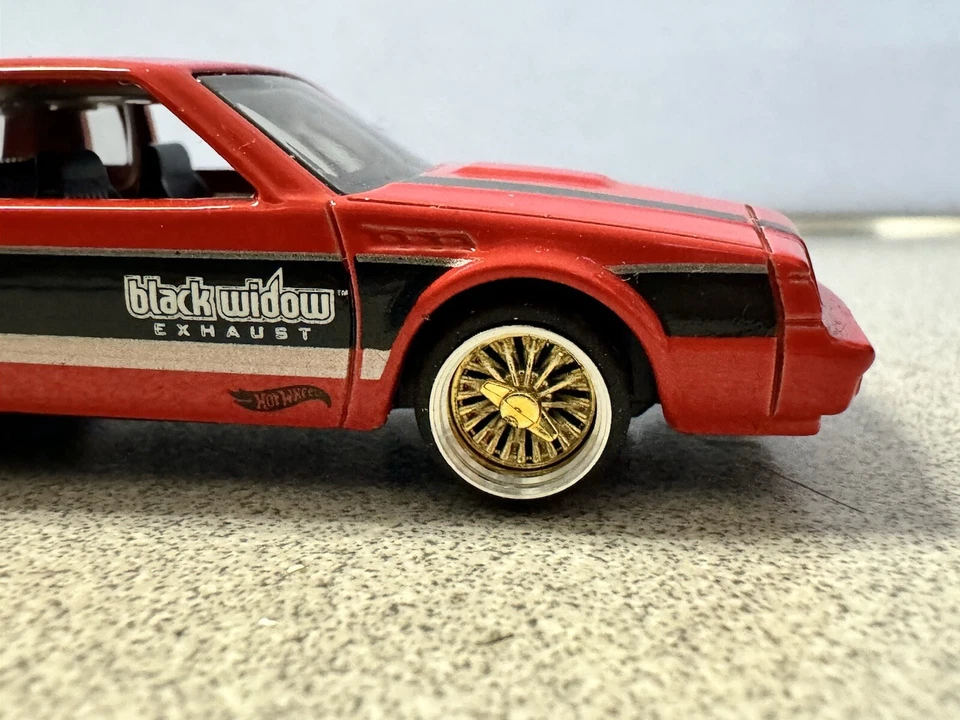 Hot Wheels Muscle Mania 4/10 2020 Red '87 Buick Regal GNX Loose LODC Wheel Swap - Image 2 of 4