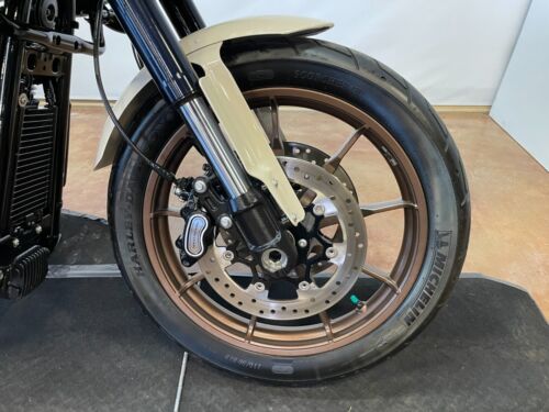 2023 Harley-Davidson Softail - Picture 8 of 24