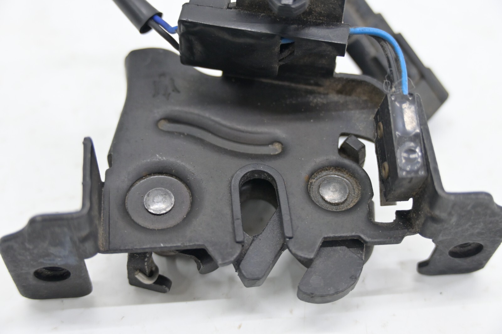 ⭐ 14-21 Maserati Ghibli Front Hood Bonnet Release Lock Latch Catch Lever Oem