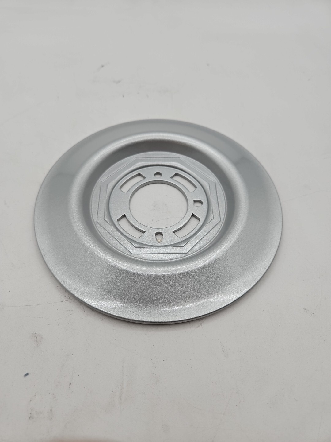 BENTLEY RING CENTRE TRIM PRIMED (PD23604PA)