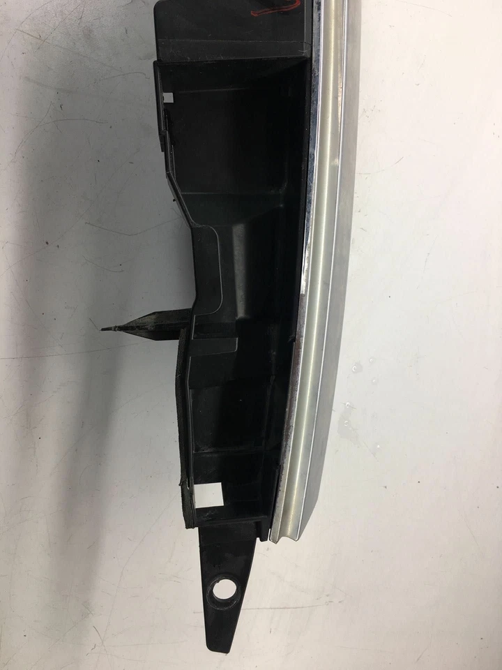 1999 - 2000 MAZDA PROTÉGE передняя верхняя решетка решетка в сборе внешняя OEM - Изображение 4 из 4