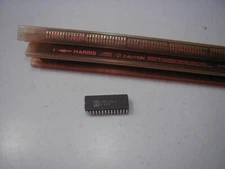 IC Harris/ Intersil ICM7218A Common Anode or cathode 8 LED 7 segment Driver NOS