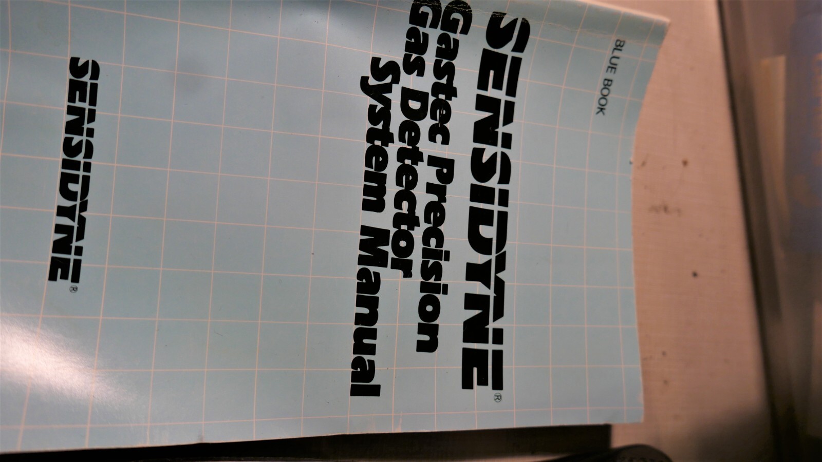 Sensidyne Gastec Model 800 Pump with Comprehensive Blue Book Manual