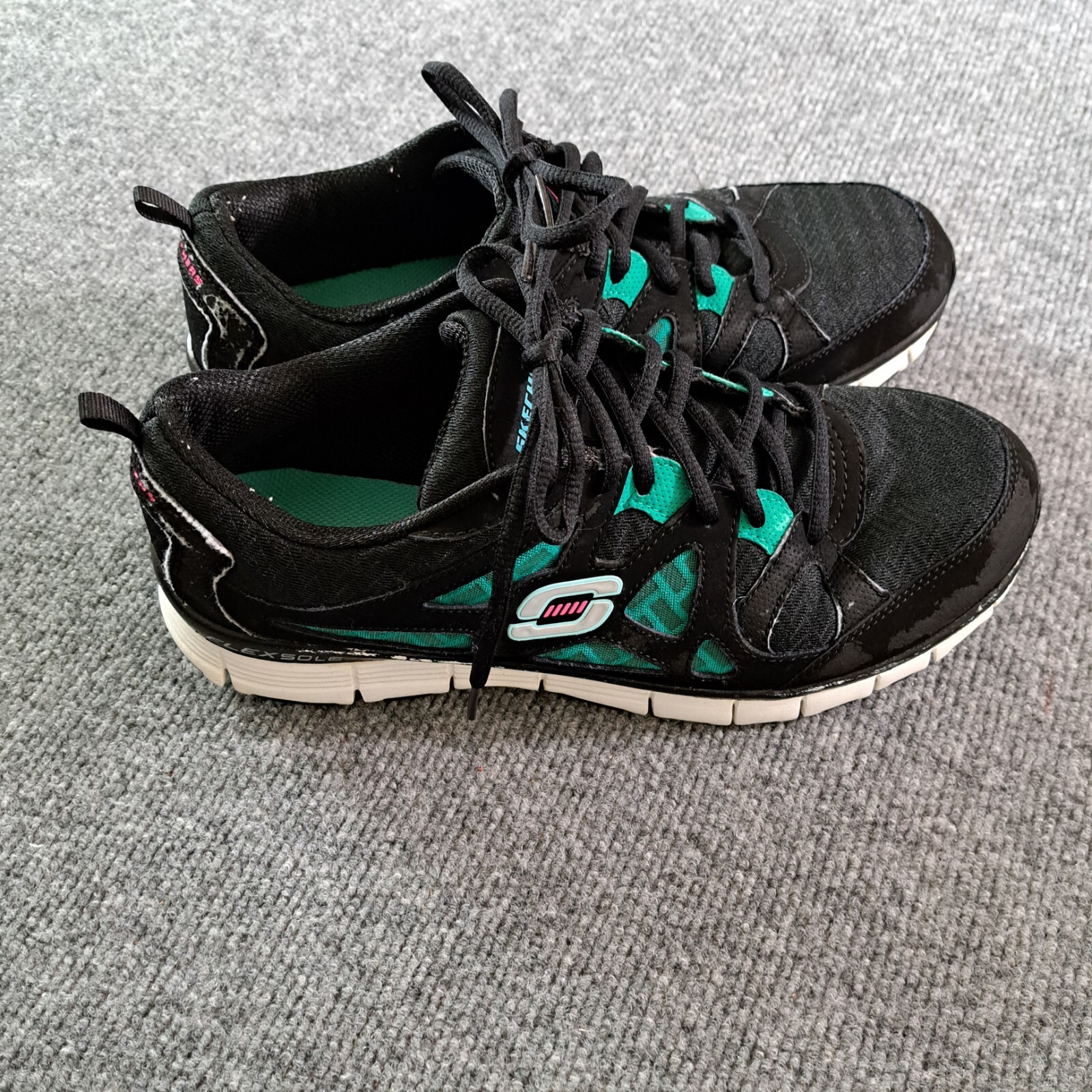 Skechers Shoes Womens Size 10 Black Turquoise Lace Up Sneakers SN