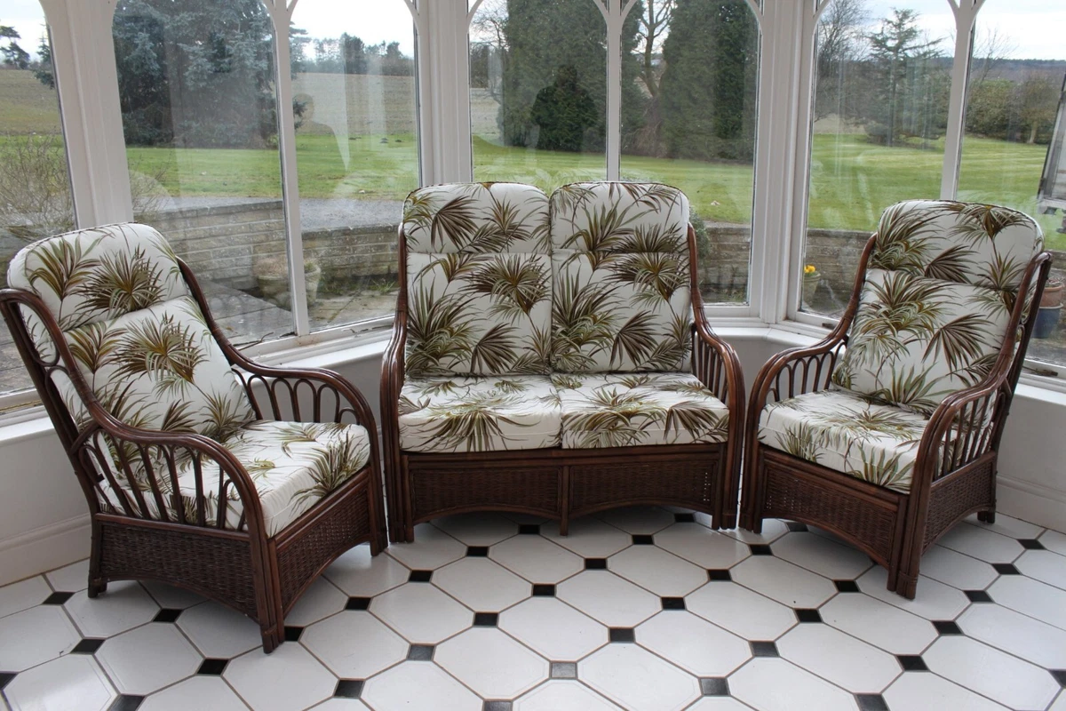 Verona Cane Conservatory Furniture 3 Piece Suite Palm Design