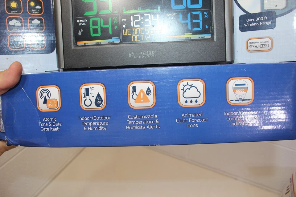 Estación Meteorológica Inalámbrica Color La Crosse 1066436 C85845 Temperatura Interior/Exterior ¡NUEVA! Foto 3 de 4
