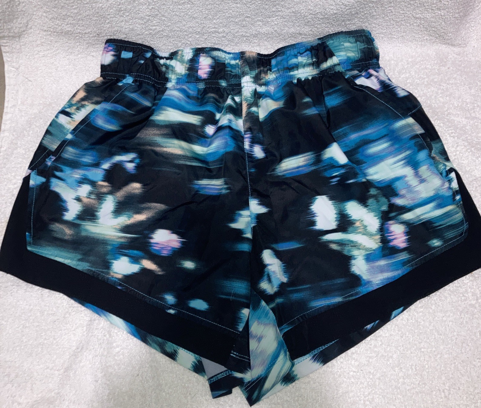 Athletic Works 2 Pair Patterned Running Shorts Li… - image 2