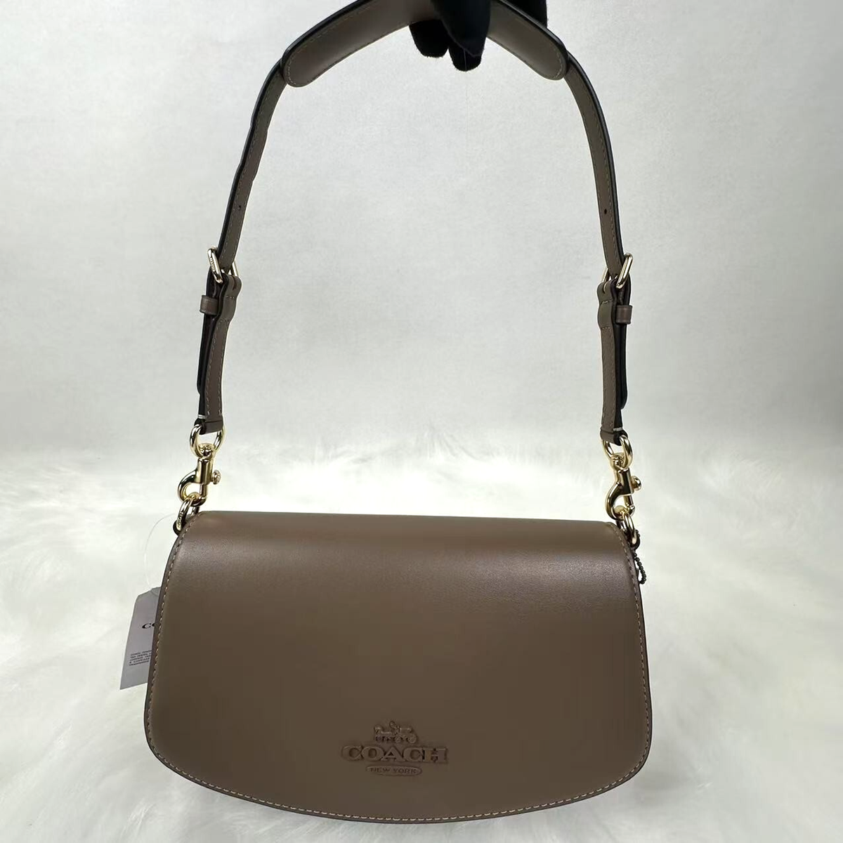 COACH Andrea Shoulder Bag In Smooth Leather/Gold/Dark Stone CT768