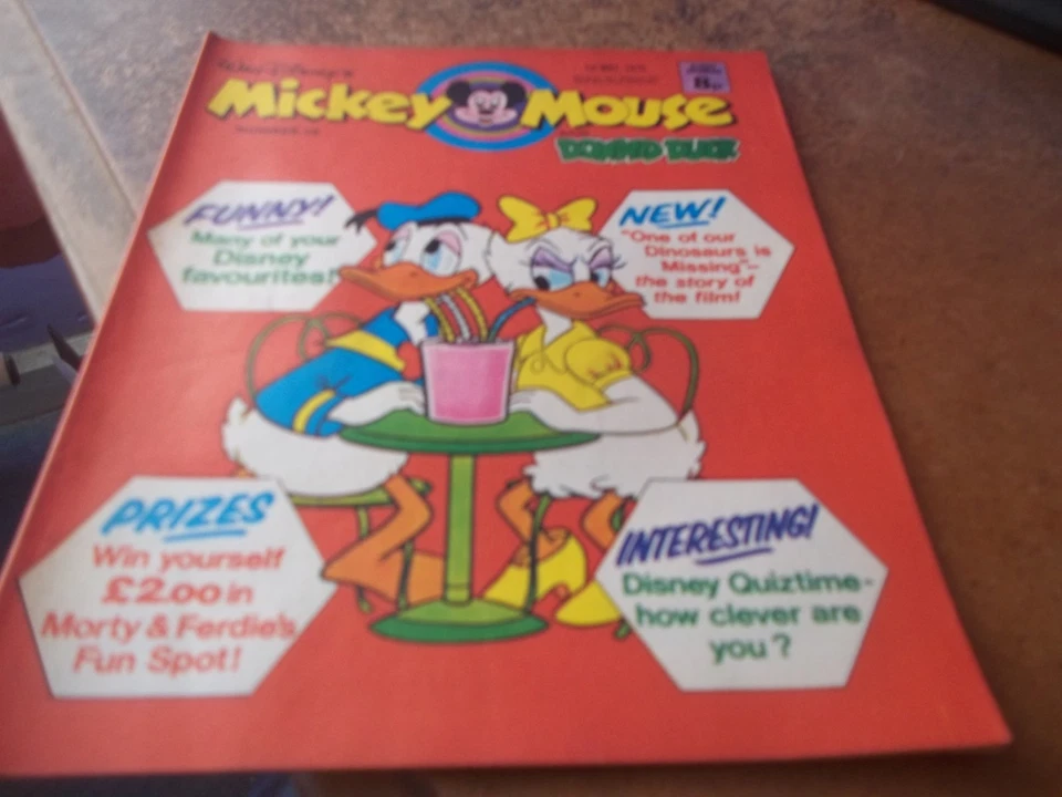 Walt Disney's Mickey Mouse and Donald Duck Comic 1 May 1976 No 28 weekly GC - Image 1 of 1