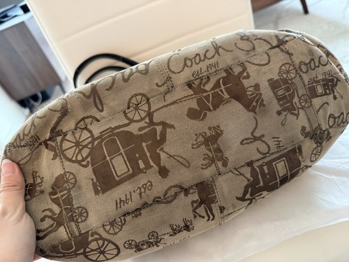 COACH SOHO LYNN HORSE & CARRIAGE LARGE HOBO BAG F15209 - Gem