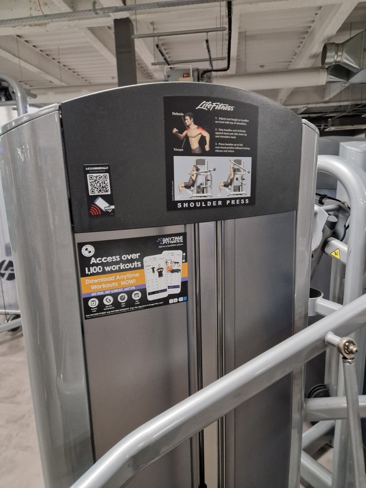 Life Fitness Shoulder Press Machine Commercial Gym Equipment eBay