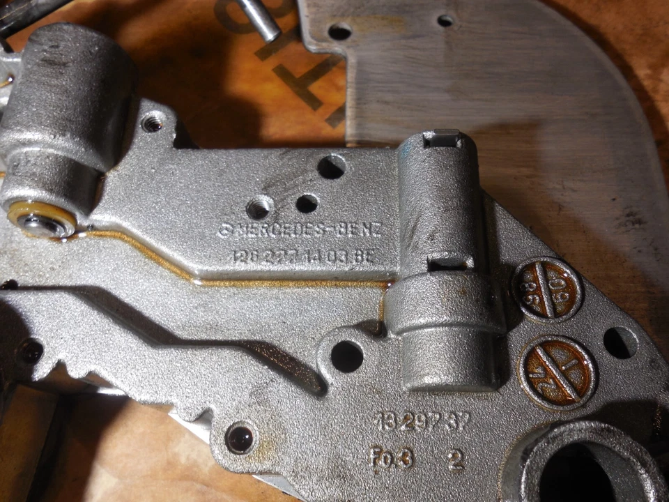 Caja de cambios de transmisión placa intermedia 1262771403 86-89 Mercedes Benz 560SL Foto 4 de 4