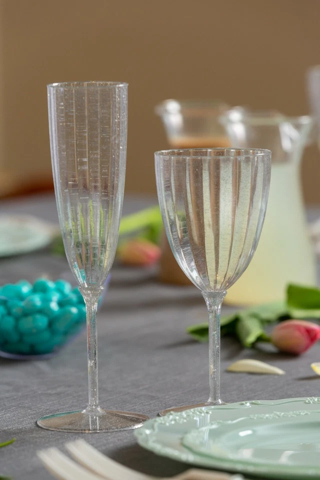 Disposable Silver Glitter Stemmed Wine Cups 7 Oz For Parties & Date Night [BULK] - Image 3 of 3
