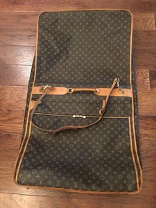 louis vuitton monogram garment bag