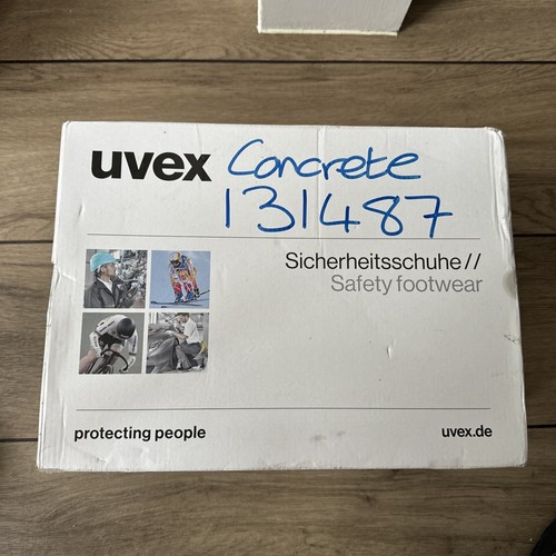 Uvex Safety Boots Quatro Pro Black Leather S3 SRC Bumpercap Steel Toe