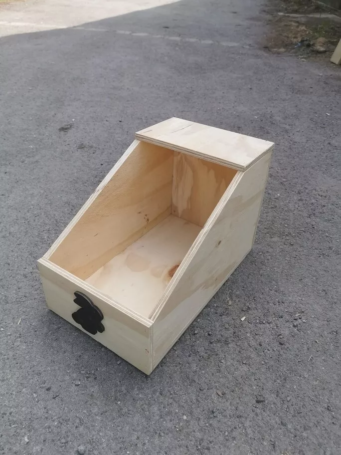 Rabbit nesting box for cheap sale