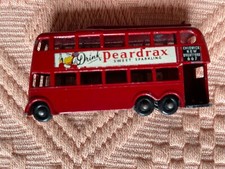 Matchbox Lesney - London trolley bus - ref 56