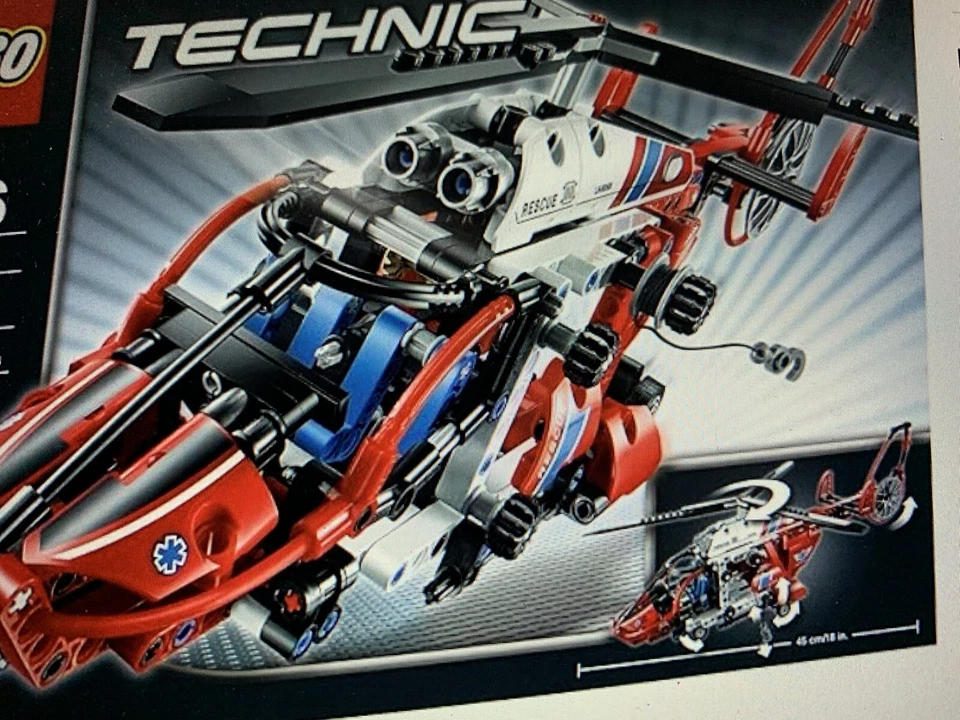 LEGO Technic 8068 Rescue Helicopter, foto 1 di 5