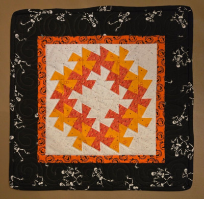 Halloween Table Topper Skeleton Pinwheel Pumpkin Orange Black White ...