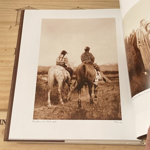 Edward Curtis Photography Book ~ The Women by Christopher Cardozo - Picture 8 of 10