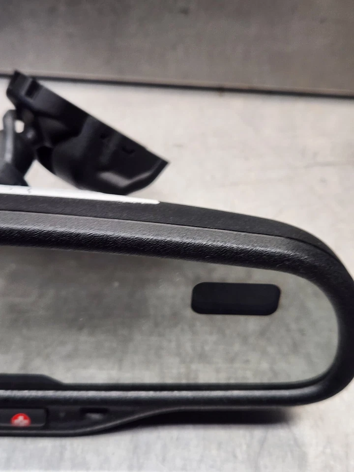 2006-2009 GMC Envoy/ XL OnStar Telematics Auto Dim Rear View Mirror OEM 15812021 - Image 4 of 4