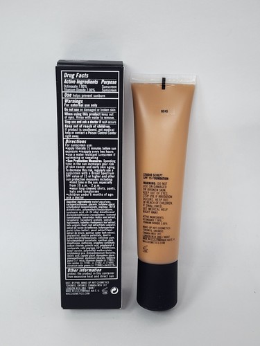 MAC NC45 Studio Sculpt Foundation SPF 15 Full Size - Picture 3 of 3