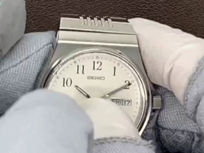 ✨SEIKO✨セイコー✨5H23-7D20✨デイデイト✨クロノス✨腕時計✨ Seiko Chronos 5H23-7D20 Quartz White Dial Full Numerals SS