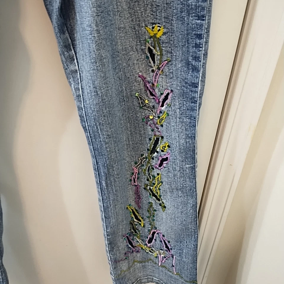 Pantalones de mezclilla para mujer Apollo talla 15-16 tiro alto con bordado Foto 3 de 4