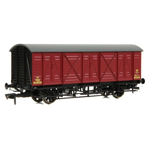 EFE Rail E87060 GWR 10T Bloater Fish Van BR Crimson OO Gauge