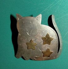 Handmade Metalic Cat Brooch 144 - 2219 