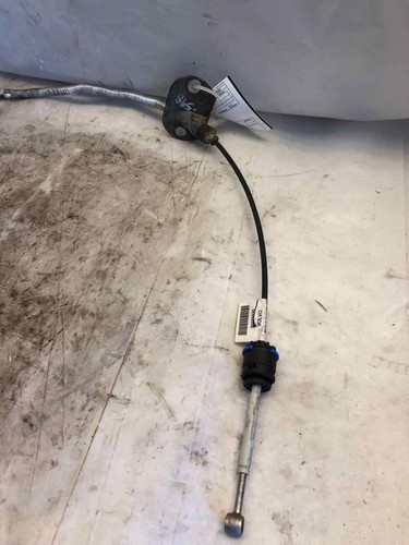2006 VOLVO SERIES 50 V50 T5 Automatic Transmission Shifter Shift Cable A/T OEM - Picture 4 of 12