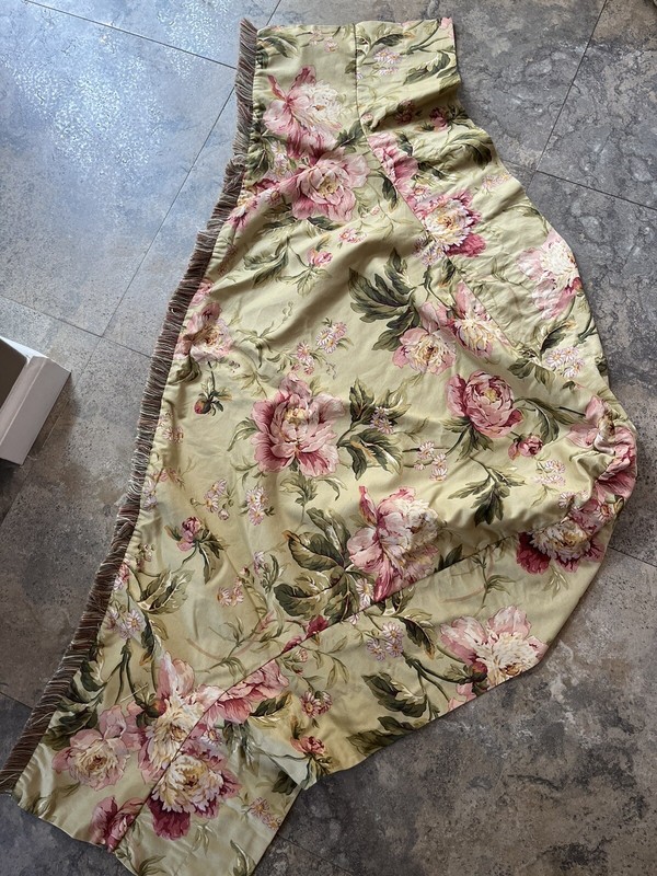 Waverly 2 Piece LOT Waterfall Swag/Valance Rose Floral w/green Fringed EUC