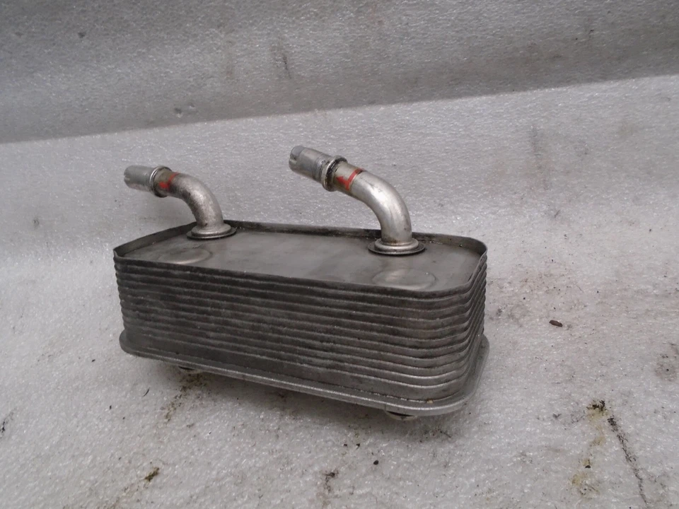 BMW 325i E46 2001-2005 enfriador de aceite de transmisión OEM DK90389 Foto 2 de 4