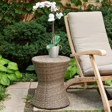 Quality Outdoor Living 65-YZGS02 Newport Garden Stool, Brown Wicker