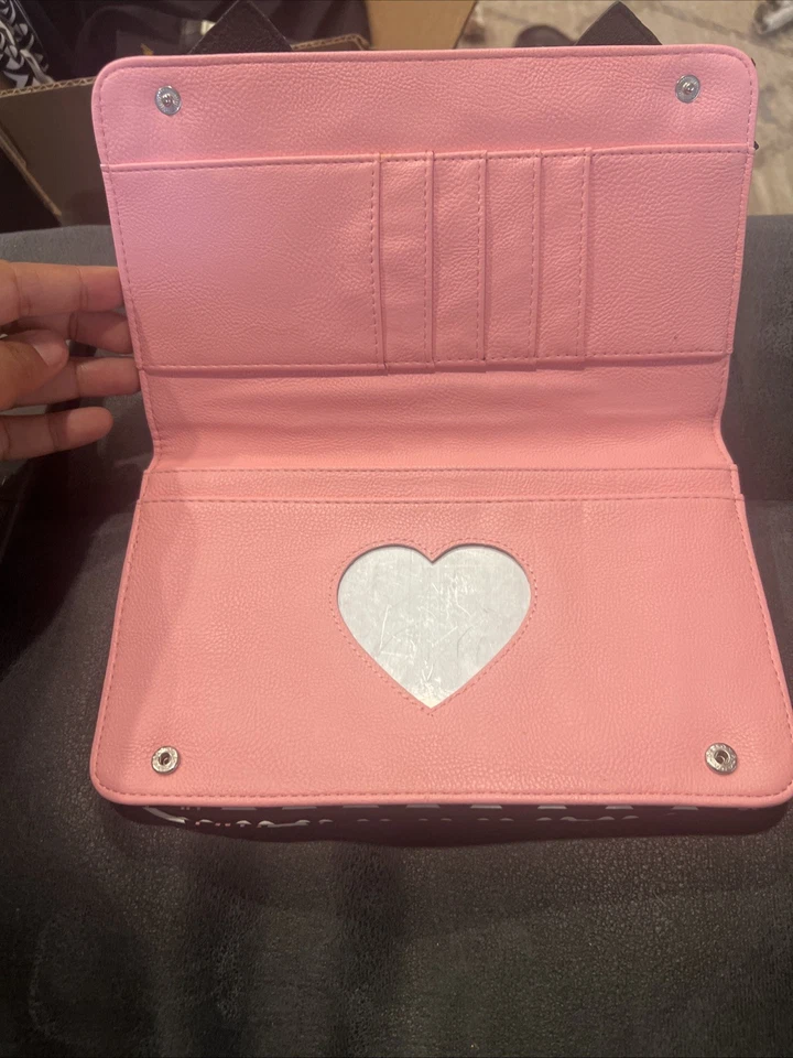 BOLSO BANDOLERA BETSEY JOHNSON Corazón Blanco y Negro BOLSO MONEDERO Borde Rosa Foto 2 de 4