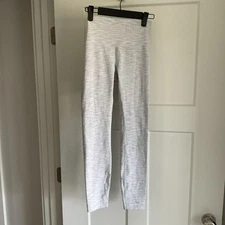 Lululemon Women's Align HR Crop 24” White Stripe Print Size 2 EUC!