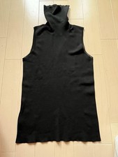 USED PRADA COTTON SLEEVELESS TURTLENECK VERYGOOD