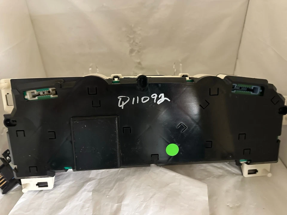 Cuadro de instrumentos velocímetro 02 03 04 05 Buick LeSabre 174.823 millas RECONSTRUIDO Foto 2 de 4