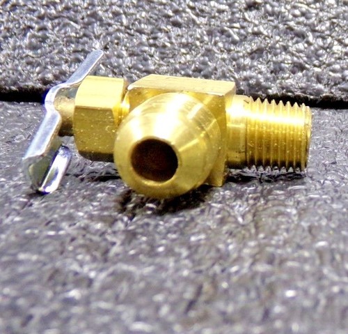 Eaton, 3/8 x 1/4" Pipe, Brass, Flare Angled Instrumentation Needle Valve(RC) - Picture 3 of 5