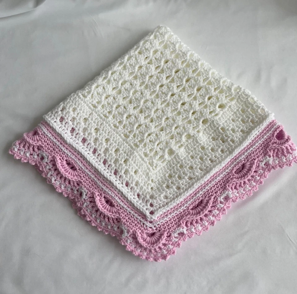 HANDMADE, GIRLS, BABY BLANKET, NURSERY, STROLLER, SHOWER , CHRISTENING GIFT - Image 3 of 3