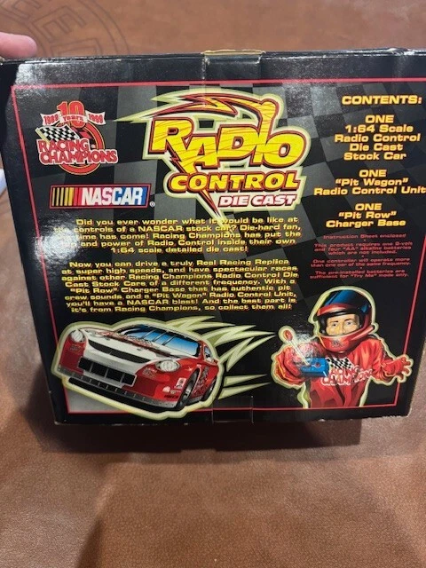 Racing Champion Radio Control 1:64 Die Cast Nascar Valvoline #6 Novo na Caixa - Imagem 2 de 4