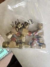 Qty 5** Velvac 017218 Nylon Air Brake Tube Fitting Male Tee Branch 5/8” x 1/2”