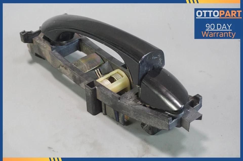 02-07 MERCEDES BENZ C230 C240 C320 EXTERIOR DOOR HANDLE FRONT RIGHT GRAY SEDAN - Image 4 of 4