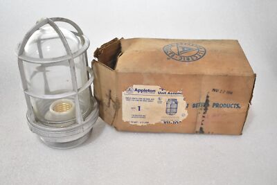 APPLETON VU-100 HAZARDOUS LOCATION LIGHT FIXTURE 60-150WATT A-21 LAMP