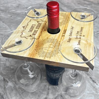 Weinvorrat Papa Vatertag personalisiert Geschenk 4 Weingläser & Flaschenhalter