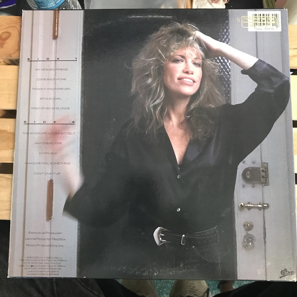 CARLY SIMON SPOILED GIRL 1985 NM VINYL LP EPIC PROMO - Image 2 of 4