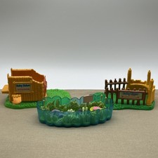 Vintage 1993 Kenner Littlest Pet Shop Zoo Nursery Houses Cage Lily Pond Tiger 